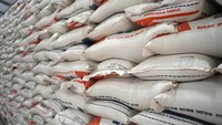 Zulhas juga mengatakan selain harus menyerap gabah petani sebesar Rp 6.500, Bulog juga perlu melakukan manajemen gudang yang baik dengan melibatkan berbagai pihak, salah satunya pemerintah daerah.