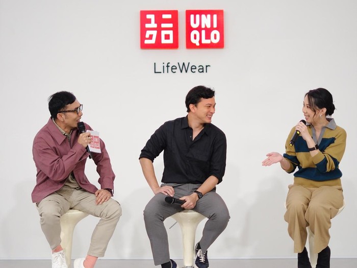 Nicholas Saputra di acara Uniqlo Spring/Summer 2025.