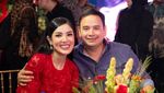 Gaya Nindy Ayunda saat Ngopi di Bali dan Belanda