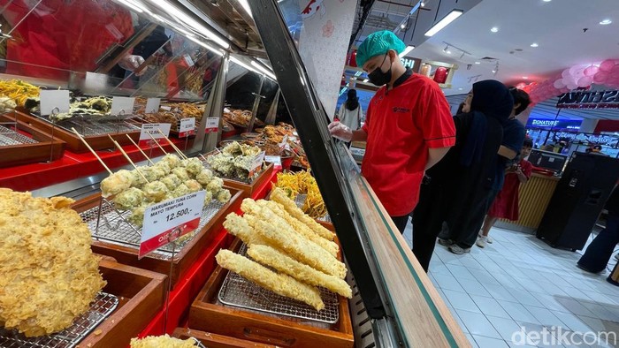 Oishiwa buka di transmart cibinong