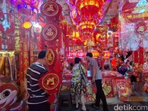 Video: Cari Pernak-pernik Imlek di Glodok? Ini 3 Item yang Wajib Dibeli!