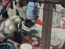 Penjual Roti Jorok Ludahi Makanan, Berakhir Ditahan Polisi!