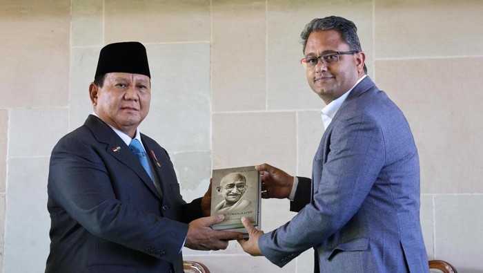 Prabowo di Tempat Kremasi Mahatma Gandhi