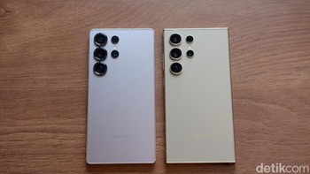 Nah lebih suka desain yang mana, Galaxy S25 Ultra (kiri) dan S24 Ultra (kanan)? Kalau tertarik dengan Galaxy S25 Ultra, kamu bisa melakukan preorder di Samsung.com/id untuk mendapatkan berbagai promo yang menarik. Foto: Adi Fida Rahman/detikINET