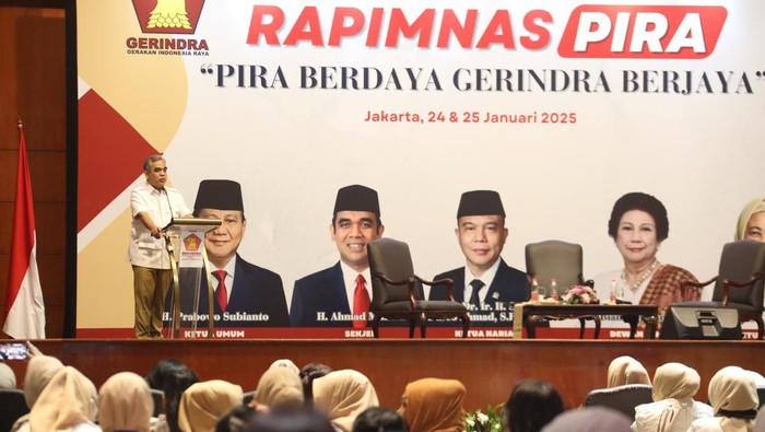 Sekjen Partai Gerindra, Ahmad Muzani, menyampaikan Presiden Prabowo Subianto menggunakan kekuasaan untuk kepentingan rakyat, bangsa, dan negara. (dok Istimewa)