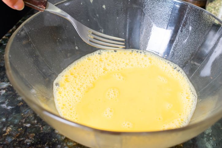 trik masak telur orak-arik tanpa mentega atau susu
