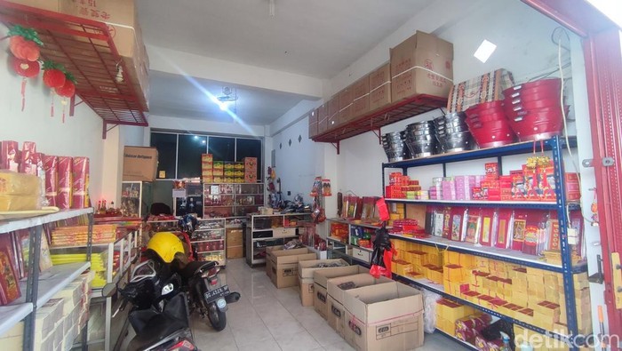 Toko dupa di Lubuklinggau sepi pembeli jelang Imlek