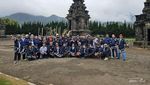 Mengunjungi Candi yang Pernah Terkubur di Rawa