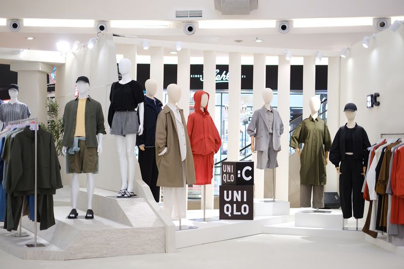 Koleksi Uniqlo Spring/Summer 2025 bertema Modern Neo Classic.