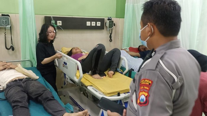 Korban kecelakaan Sigra dan bus di Ngawi