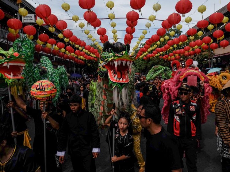 Meriah Kirab Budaya Grebeg Sudiro di Solo