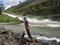 Potret Debit Air di Bendungan Leuwikeris Tasikmalaya Selama Musim Hujan