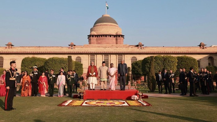 Presiden Prabowo menjalani tradisi resepsi diplomatik di India (Andi - Biro Pers Sekretariat Presiden)