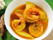 Resep Sayur Pedas Udang dan Pepaya Muda yang Segar Lezat