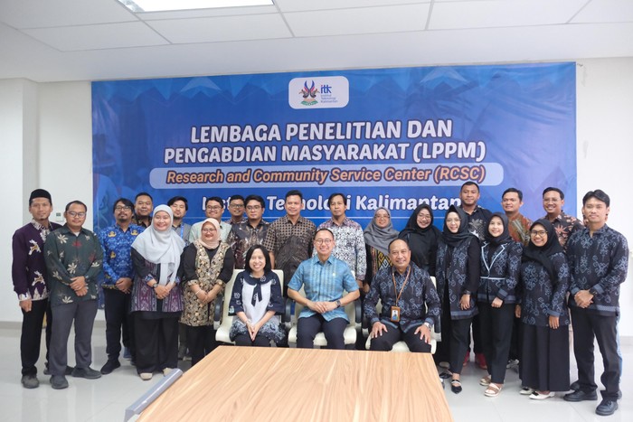 Wakil Ketua MPR dari Fraksi PAN Eddy Soeparno menggelar diskusi aktual kebangsaan bersama Guru Besar dan Peneliti bidang Energi Institut Teknologi Kalimantan (ITK).
