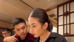 Chelsea Olivia dan Glenn Alinskie Kompak Cicip Omakase dan Ramen di Jepang