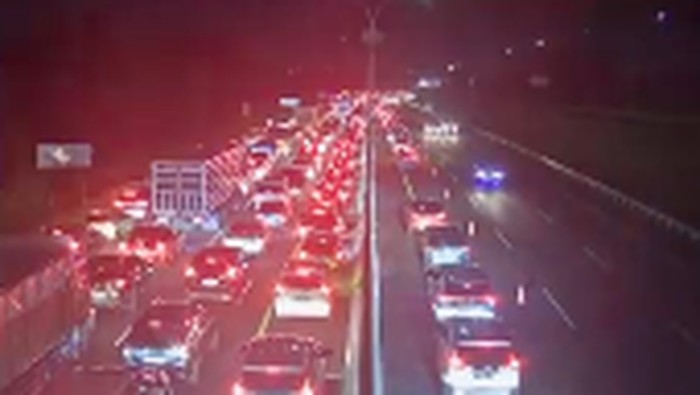 Contraflow di Tol Jagorawi
