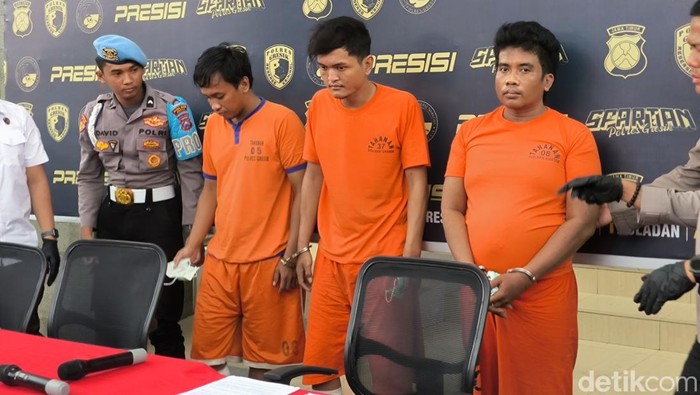 Curanmor di Gresik