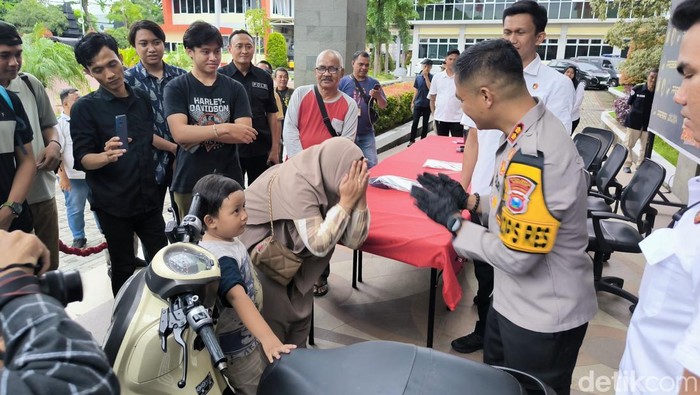 Kapolres Gresik