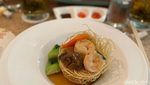Yee Shang dan Seabass Goreng Jadi Menu Spesial Tahun Ular Kayu di Sini