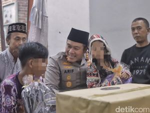 Polres Blitar Beri Trauma Healing pada Anak Uswatun Korban Mutilasi Antok