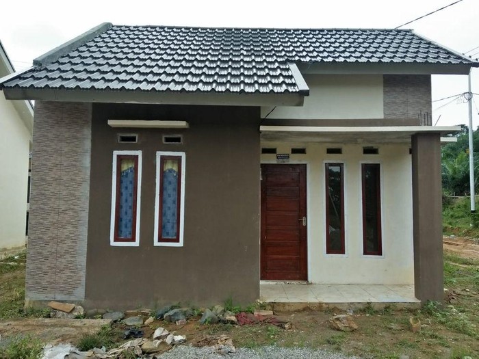 Penampakan rumah di Bunga Lado Hijau.