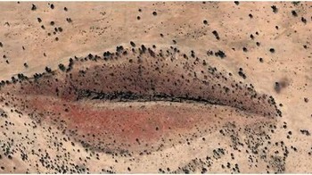 Mirip seperti bibir manusia. Letaknya ada di Sudan. Foto: (Bored Panda).