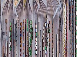 Penampakan Aneh dan Keren yang Terekam Google Earth