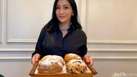 Yang terbaru, kafe milik Rozma Suhardi ini menawarkan menu baru, yakni sourdough. Sourdoughnya dibuat sesuai dengan selera orang Indonesia. Foto: detikcom/Riska Fitria