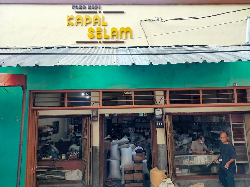 5 Toko Kopi Legendaris di Bandung yang Eksis Sampai Sekarang