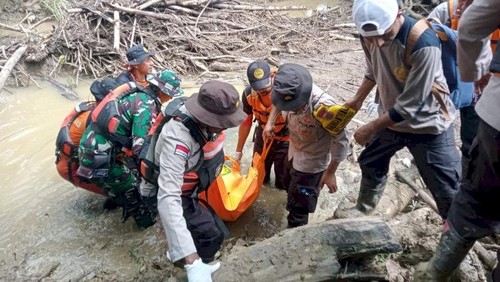 IRT ditemukan tewas setelah terseret banjir di Belu, Selasa (28/1/2025).