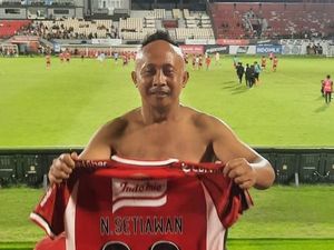 Kacong Benot Siap Bayar Kaul Keliling Stadion Dipta 10 Kali
