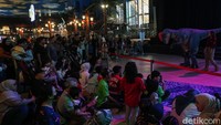 Seluruh keseruan ini dapat dinikmati dengan harga tiket Spesial PROMO HOKI BERTIGA, hanya Rp. 150.000/ orang (untuk setiap pembelian 3 tiket) periode 25 Januari - 2 Februari 2025. 