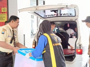 Masih Diautopsi, Kepala dan Kaki Uswatun Belum Dimakamkan