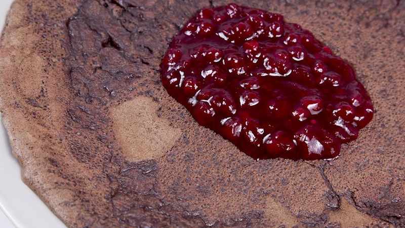 Pancake Darah dan Kepala Domba Bakar, Makanan Paling Tidak Enak Sedunia