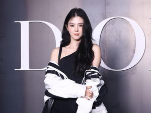 Video Kata Agensi soal Han So Hee Bintangi Remake Film The Intern