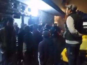 Viral Antrean Panjang Cek Tiket Bromo di Pos Jemplang Malang