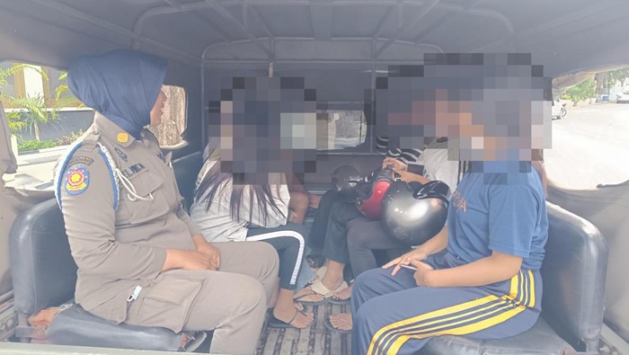2 Remaja Keroyok 1 remaja di Area Balai Kota Surabaya