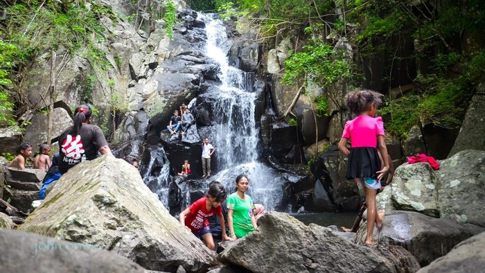 Air Terjun Aimitat di Dusun Ai Mitat, Kelurahan Wailiti, Kecamatan Alok Barat, Kabupaten Sikka, NTT. (Foto: Istimewa/sikkakab.go.id)