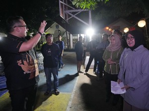 Rombongan Outing Pelajar Mojokerto Disambut Tangis Usai Tragedi Pantai Drini