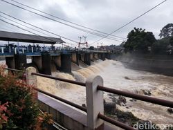 Sempat Hujan Seharian, Bendung Katulampa Bogor Siaga 4 Pagi Ini