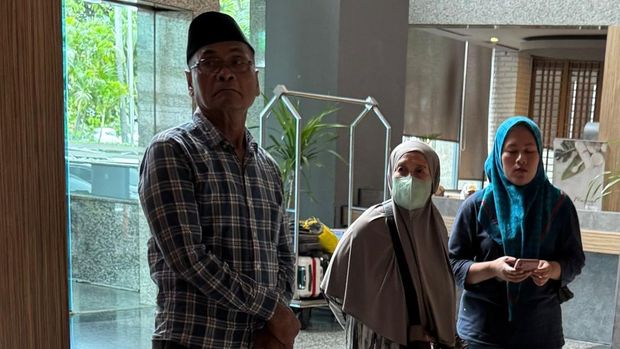 Keluarga Rahmad Vaisandri Tiba di Jakarta