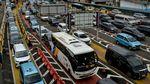 Tol Sedyatmo Tergenang, Gerbang Tol Cengkareng Macet