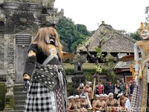Ada Barong Landung, Kunjungan Turis di Penglipuran Meningkat 180 Persen