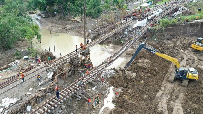 Penanganan tanggul jebol di Grobogan Jawa Tengah