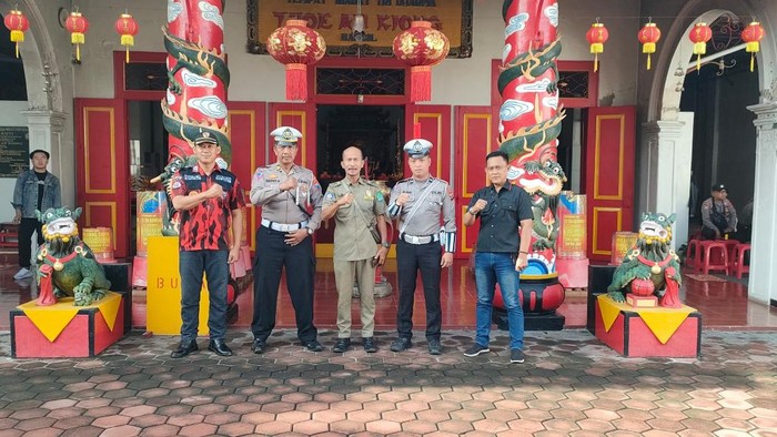 Sambut perayaan Imlek, Polres Pasuruan Kerahkan Tambahan Personil,