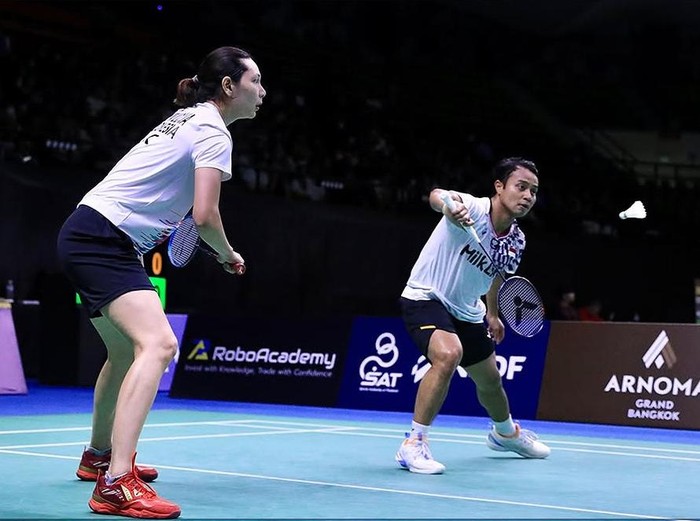 Rehan Naufal Kusharjanto/Gloria Emanuelle Widjaja di Thailand Masters 2025.