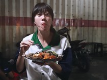 Ria SW Kulineran di Banyuwangi, Ini 3 Sego Tempong Rekomendasinya