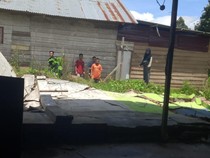 Gempa Bertubi-tubi di Kolaka Timur Bikin Warga Panik Berlarian Keluar Rumah