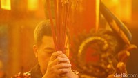 Setiap tahunnya, vihara ini selalu ramai oleh warga Tionghoa yang merayakan Imlek.